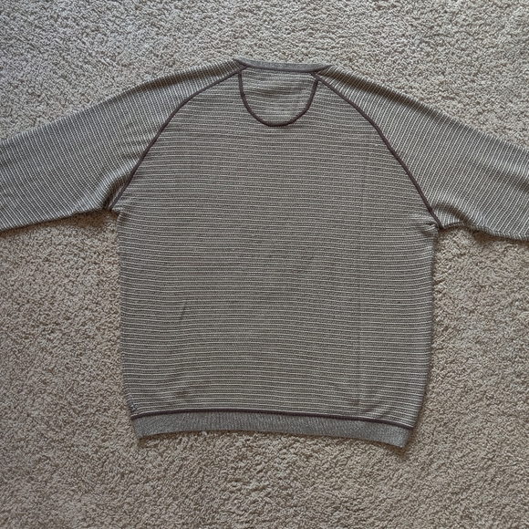 Tommy Bahama Silk/Cotton Sweater - Picture 4 of 4